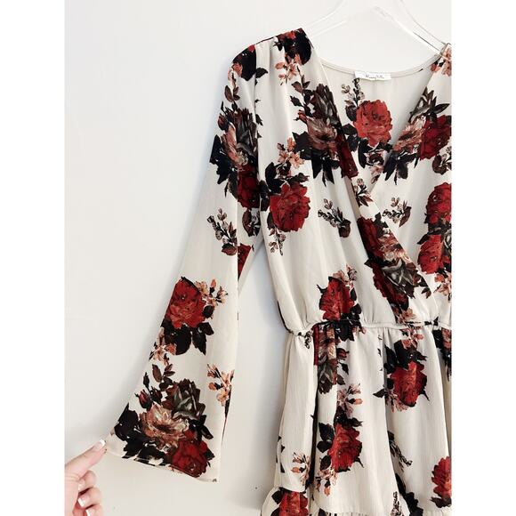 Honey Belle Tan Floral Long Sleeve Surplice Romper Size Small - Picture 2 of 7